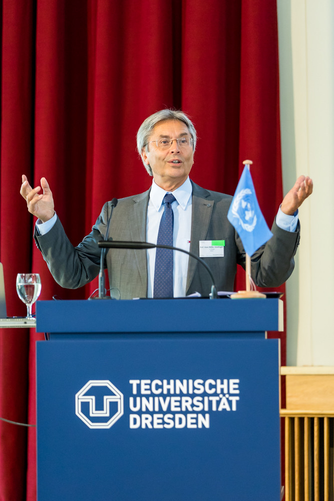 International Dialogue on Working at the Science-Policy Interface