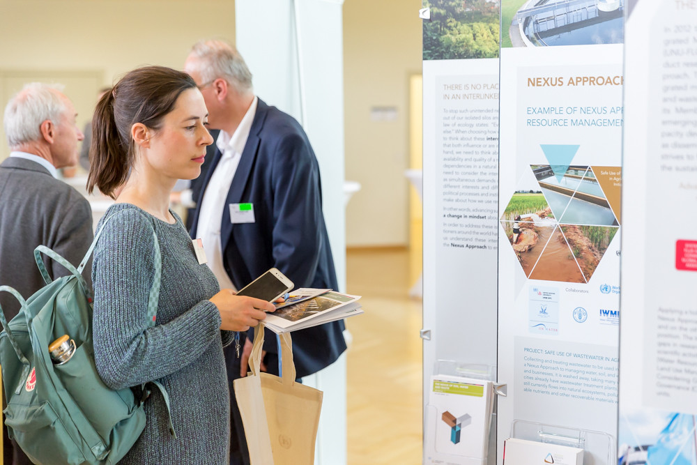 International Dialogue on Working at the Science-Policy Interface